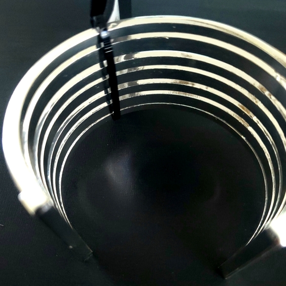 Fashion Accents Bracelet - Picture 5 of 5